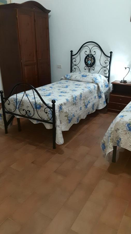 Agriturismo Uliveto Gretacci モンテメラノ エクステリア 写真