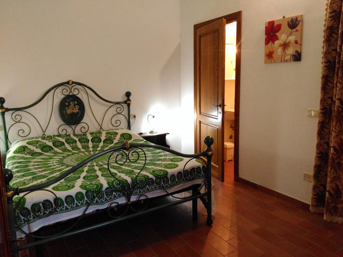 Agriturismo Uliveto Gretacci モンテメラノ エクステリア 写真